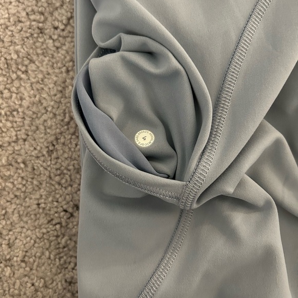 NEW women’s lululemon leggings - Picture 5 of 5